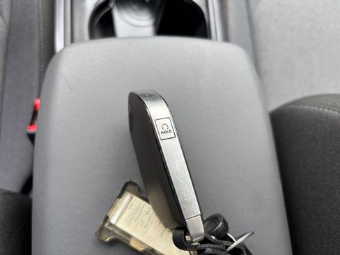 Used 2025 Kia K4 FWD image 23