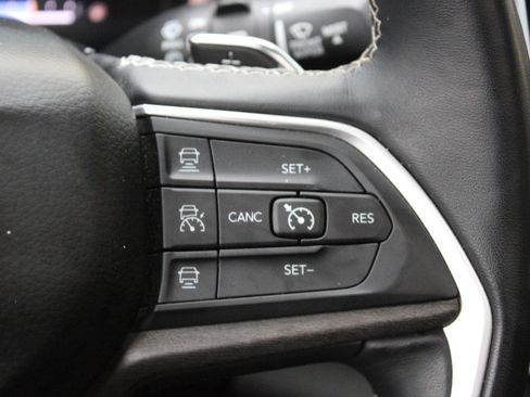 Certified 2021 Jeep Grand Cherokee L Limited image 22