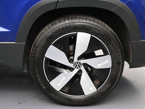 Certified 2024 Volkswagen Taos S image 11