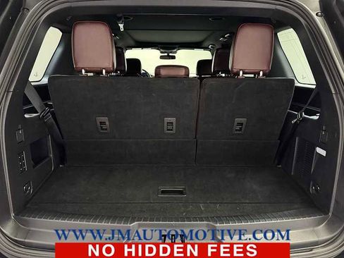 Used 2023 Ford Expedition Limited image 18