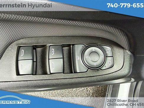 Used 2022 Chevrolet Equinox RS image 13