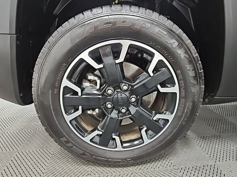 Used 2023 Jeep Renegade Trailhawk w/ Trailhawk Elite Group image 43