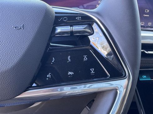 New 2026 Cadillac Escalade ESV Luxury w/ LPO, Radiant Package image 22