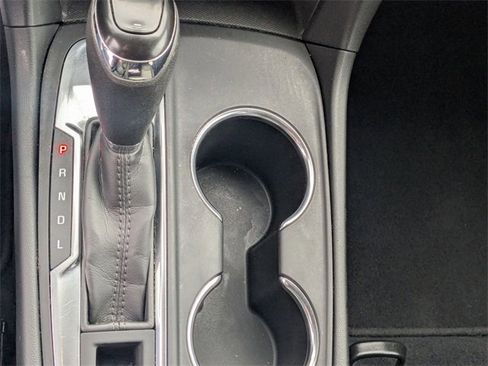 Used 2021 Chevrolet Equinox LT image 21