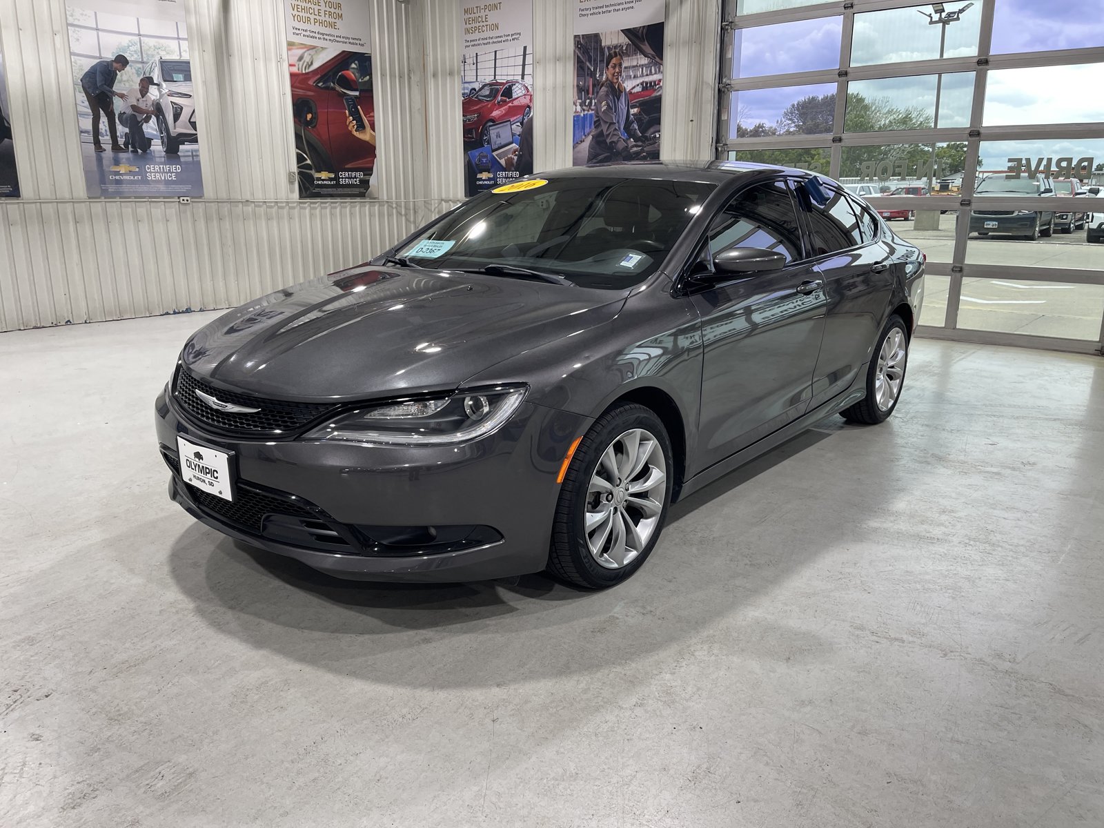 Used 2016 Chrysler 200 S w/ Comfort Group FWD image 4