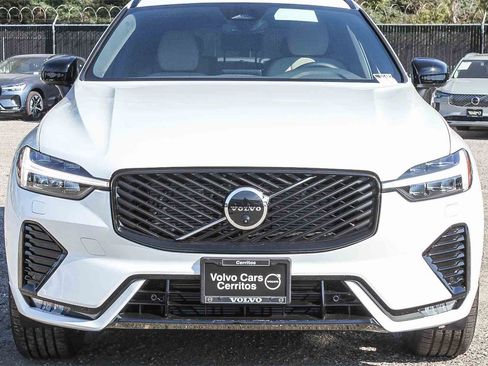 New 2026 Volvo XC60 B5 Plus w/ Protection Package Premier image 2