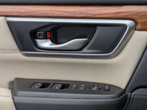 Used 2022 Honda CR-V EX image 2