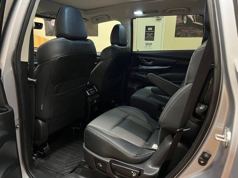 Used 2022 Subaru Ascent Onyx Edition image 37