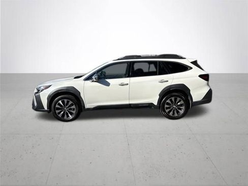 Used 2023 Subaru Outback Touring XT AWD/4WD image 9