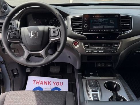 Certified 2025 Honda Ridgeline Sport image 19