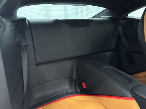 Used 2022 Ferrari Roma RWD image 18