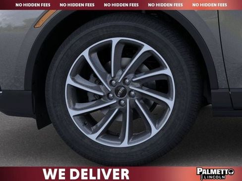 New 2026 Lincoln Corsair Premiere FWD image 19
