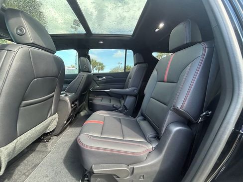 New 2026 Chevrolet Traverse RS AWD/4WD image 14