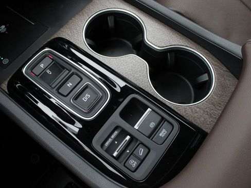 New 2026 Honda Pilot Elite image 46