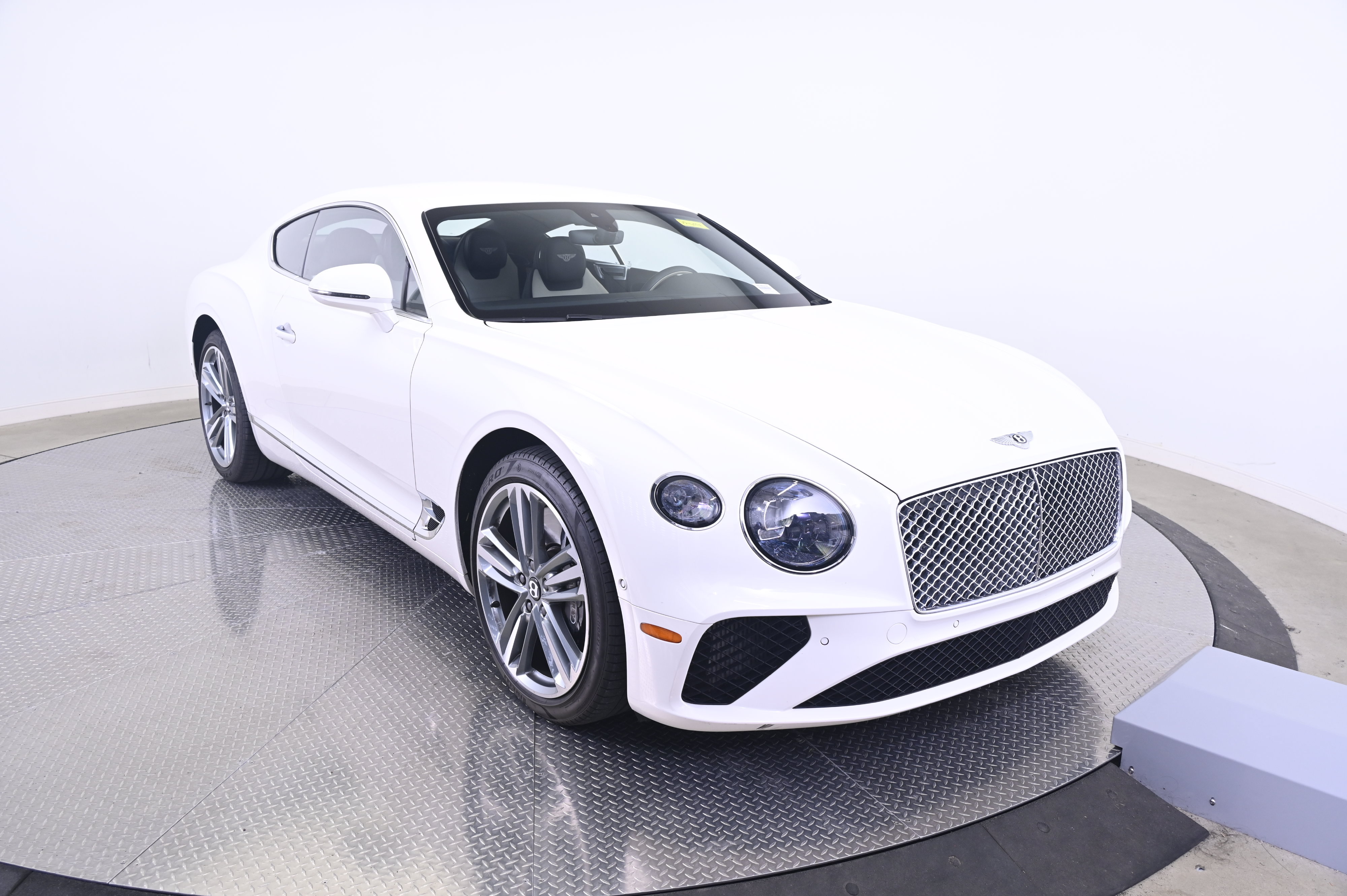 Used 2021 Bentley Continental GT AWD/4WD image 9