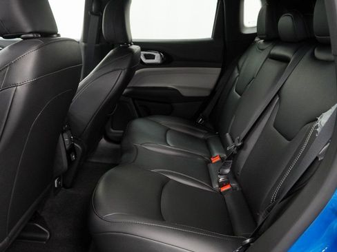 New 2026 Jeep Compass Limited AWD/4WD image 17