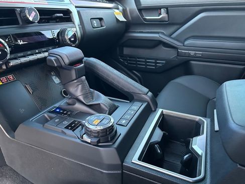 New 2026 Toyota Tacoma TRD Off-Road AWD/4WD image 19