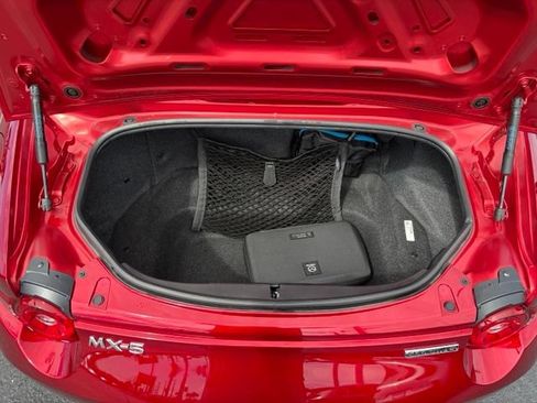 Used 2024 MAZDA MX-5 Miata Sport RWD image 14