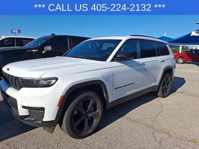 Used 2023 Jeep Grand Cherokee L Laredo