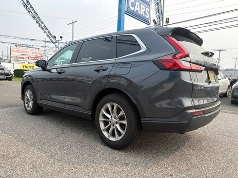 Used 2024 Honda CR-V EX image 5