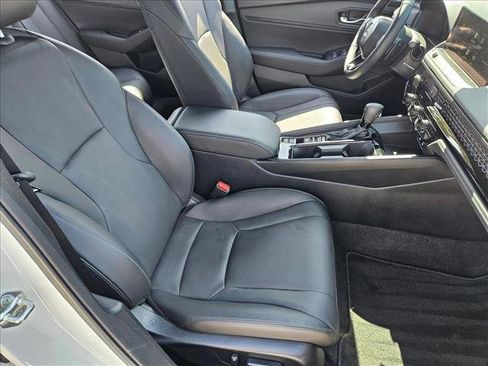 Used 2025 Honda Accord Sport image 18