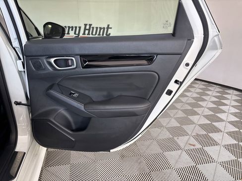 Used 2023 Honda Civic Touring image 25