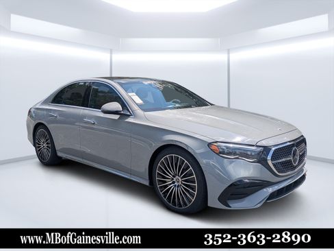 New 2026 Mercedes-Benz E 450 4MATIC Sedan image 1