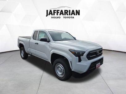 New 2025 Toyota Tacoma SR