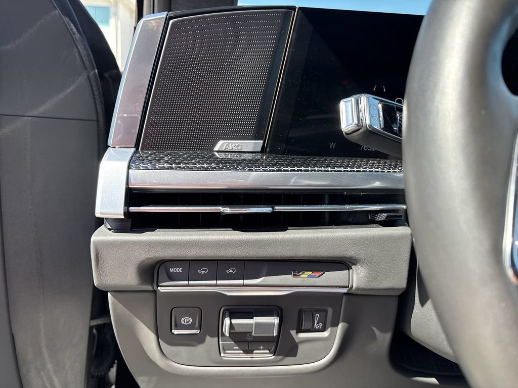 Certified 2025 Cadillac Escalade V AWD/4WD image 23