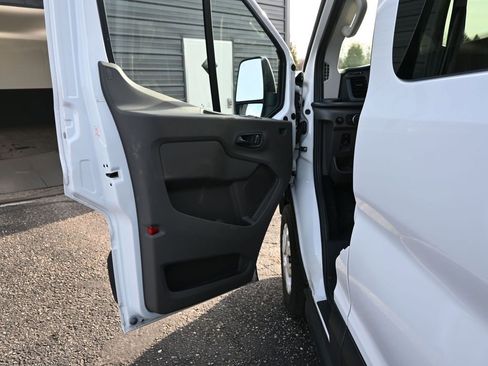 Used 2024 Ford Transit 350 XLT image 15