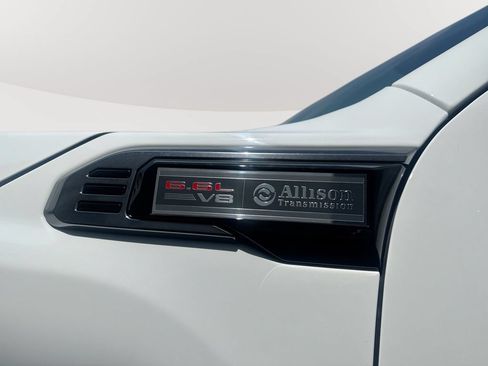 New 2026 GMC Sierra 2500 AT4 w/ AT4 Premium Plus Package AWD/4WD image 29