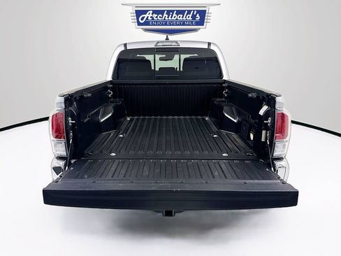 Used 2023 Toyota Tacoma TRD Off-Road AWD/4WD image 25