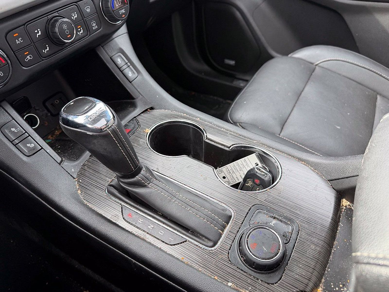 Used 2019 GMC Acadia SLT w/ Black Edition AWD/4WD image 17