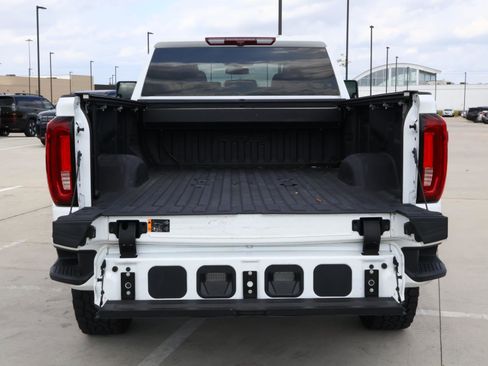 Used 2023 GMC Sierra 3500 AT4 w/ Gooseneck/5TH Wheel Package image 10