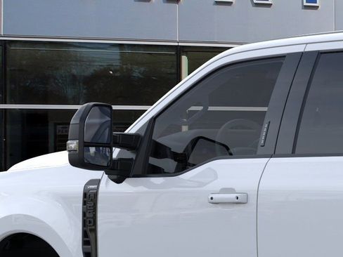 New 2026 Ford F250 Lariat image 19