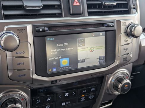 Used 2016 Toyota 4Runner Limited image 24