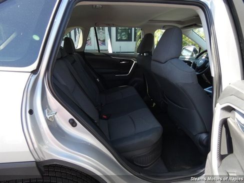Used 2019 Toyota RAV4 XLE AWD/4WD image 51