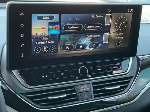 New 2025 Nissan Altima 2.5 SR w/ SR Premium Package image 30