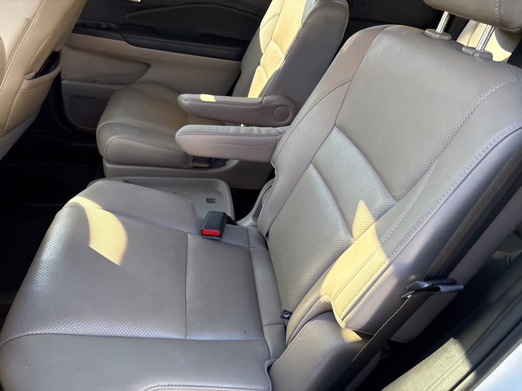 Used 2019 Honda Pilot Elite image 10