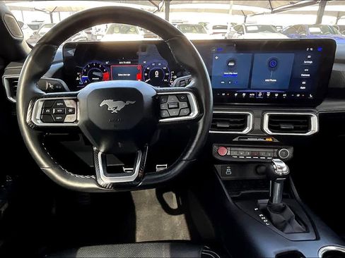 Used 2024 Ford Mustang Premium image 5