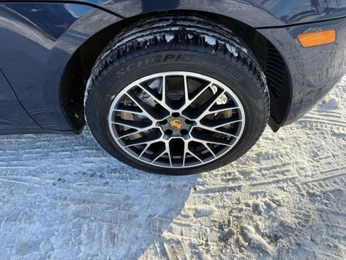 Used 2018 Porsche Macan S image 48