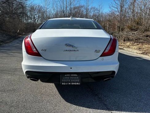 Used 2019 Jaguar XJ R-Sport image 7