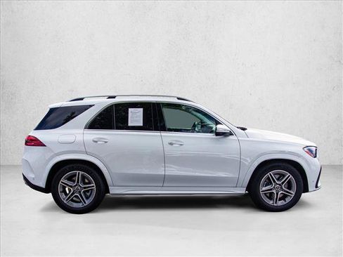 Certified 2026 Mercedes-Benz GLE 450 4MATIC image 4