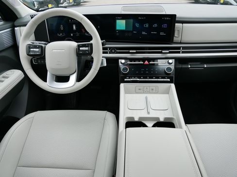 Certified 2026 Hyundai Santa Fe SEL AWD/4WD image 10