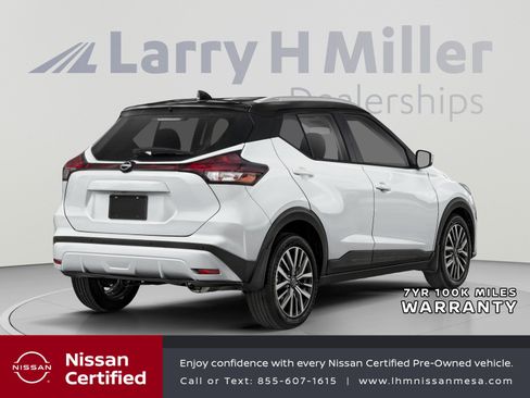 Certified 2023 Nissan Kicks SV FWD image 2