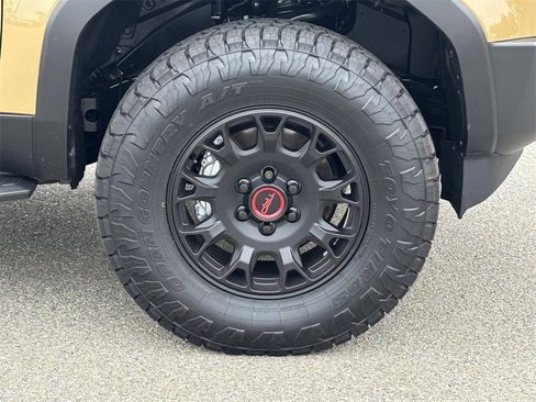 Used 2026 Toyota Land Cruiser image 10