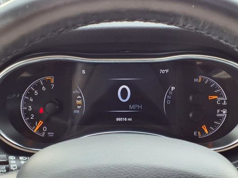 Used 2020 Jeep Grand Cherokee Limited image 24