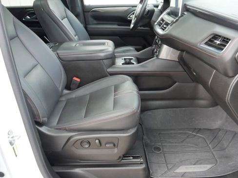 Used 2023 Chevrolet Tahoe RST w/ Luxury Package image 21