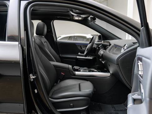 Used 2023 Mercedes-Benz GLA 250 image 39