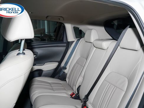 Used 2024 Honda HR-V EX-L image 19